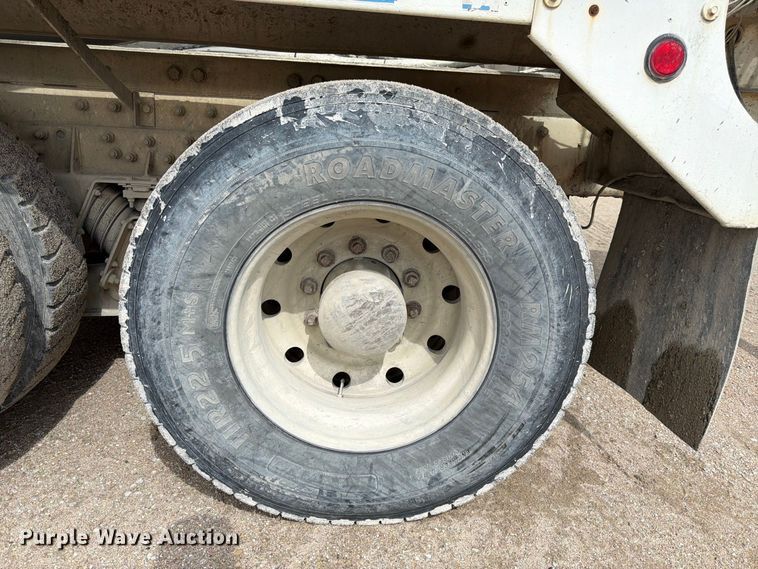 image for item FK3801 1999 Peterbilt 357 ready mix truck