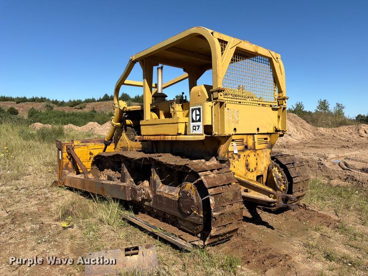 image for item FK3804 1970 Caterpillar D7 dozer
