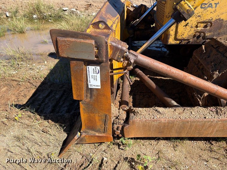 image for item FK3804 1970 Caterpillar D7 dozer