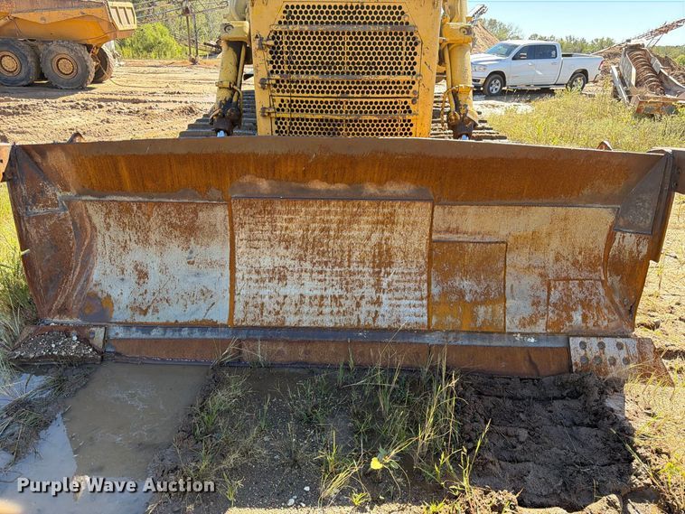 image for item FK3804 1970 Caterpillar D7 dozer