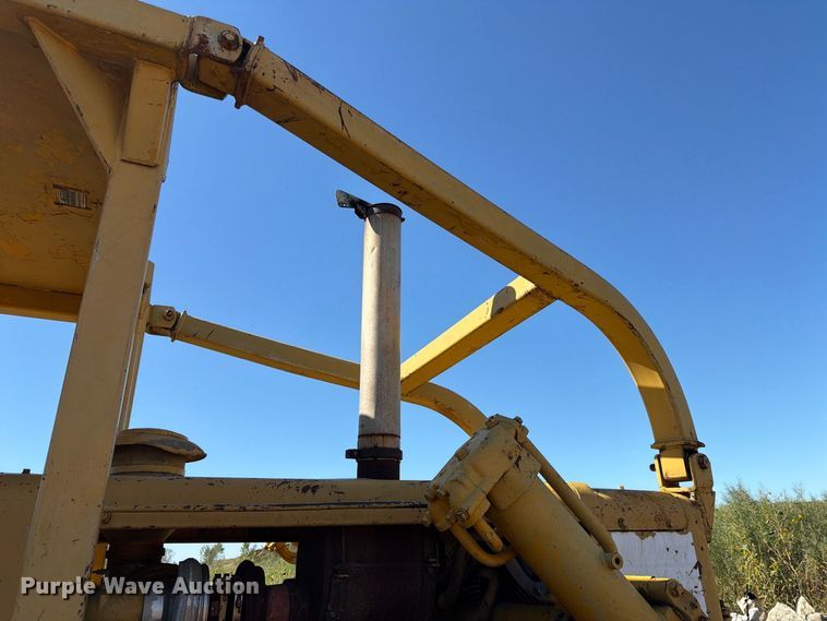 image for item FK3804 1970 Caterpillar D7 dozer