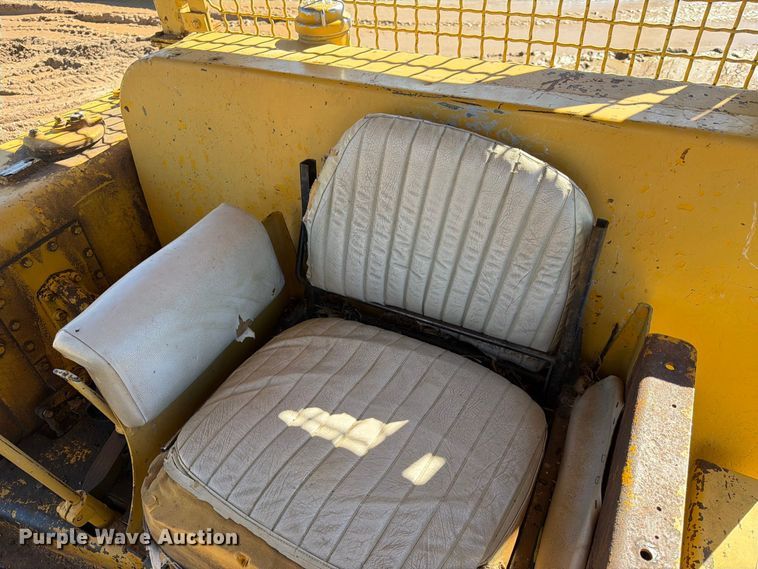 image for item FK3804 1970 Caterpillar D7 dozer