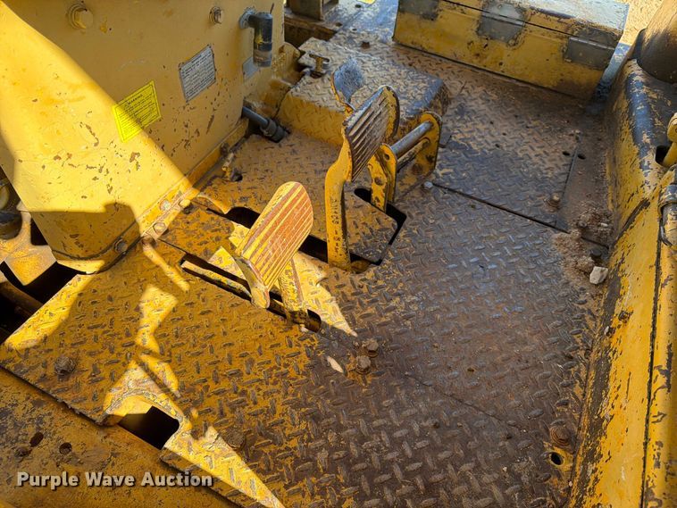 image for item FK3804 1970 Caterpillar D7 dozer