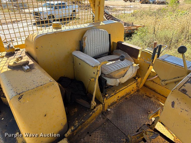 image for item FK3804 1970 Caterpillar D7 dozer