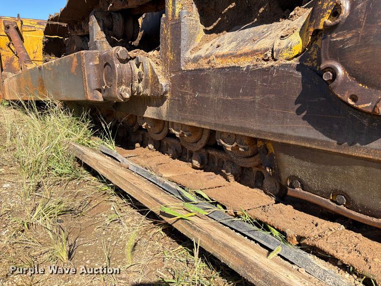image for item FK3804 1970 Caterpillar D7 dozer