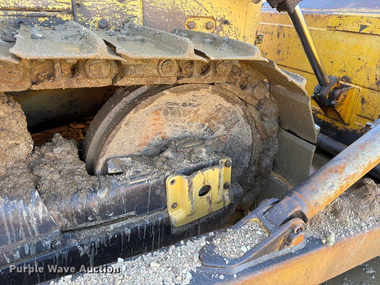 image for item FK3804 1970 Caterpillar D7 dozer