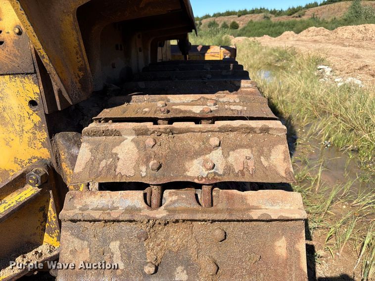 image for item FK3804 1970 Caterpillar D7 dozer