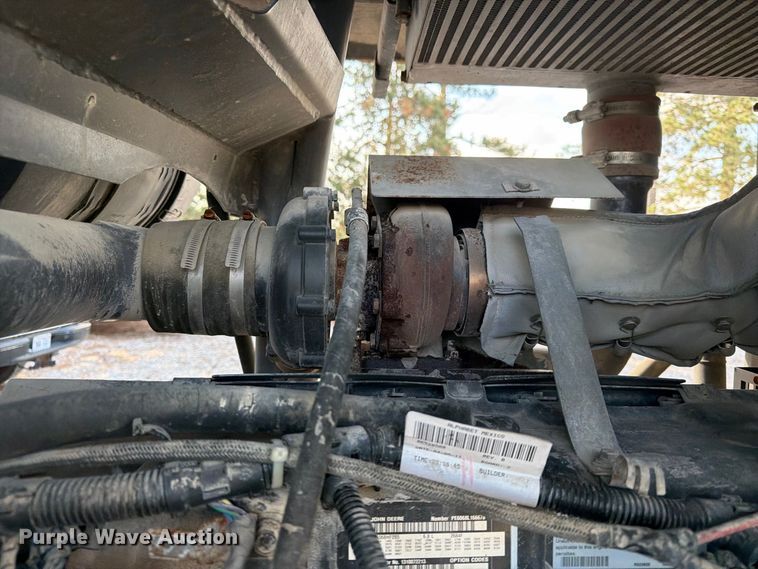 image for item FK3810 2011 Atlas Copco XAS 750 JD7 air compressor