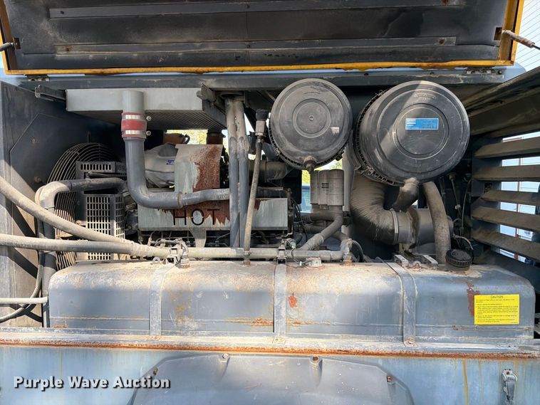 image for item FK3810 2011 Atlas Copco XAS 750 JD7 air compressor