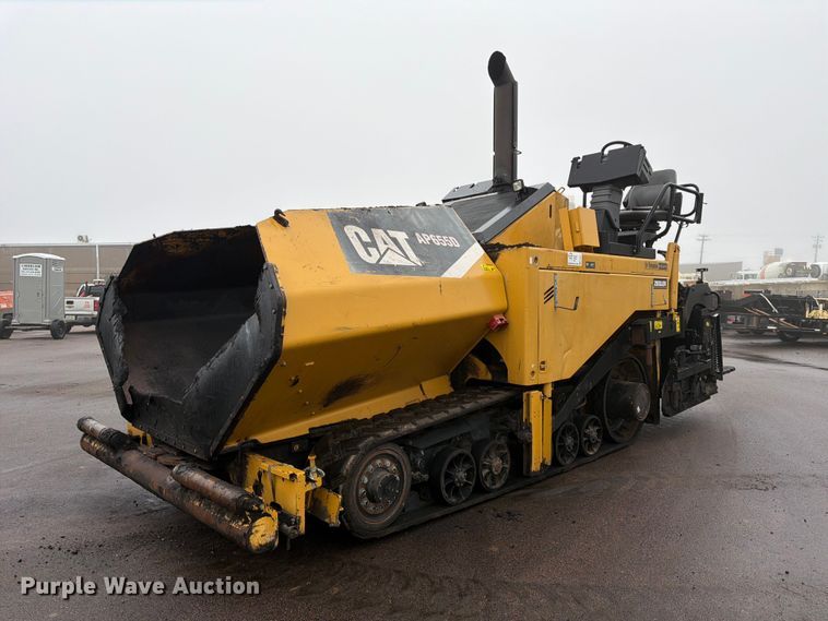 image for item FK3811 2011 Caterpillar AP655D paver
