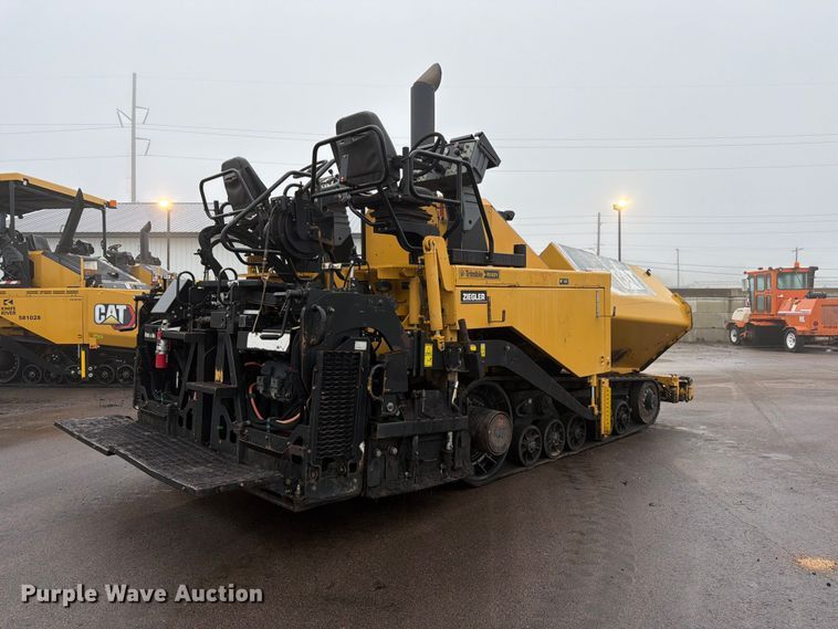 image for item FK3811 2011 Caterpillar AP655D paver