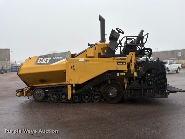 image for item FK3811 2011 Caterpillar AP655D paver