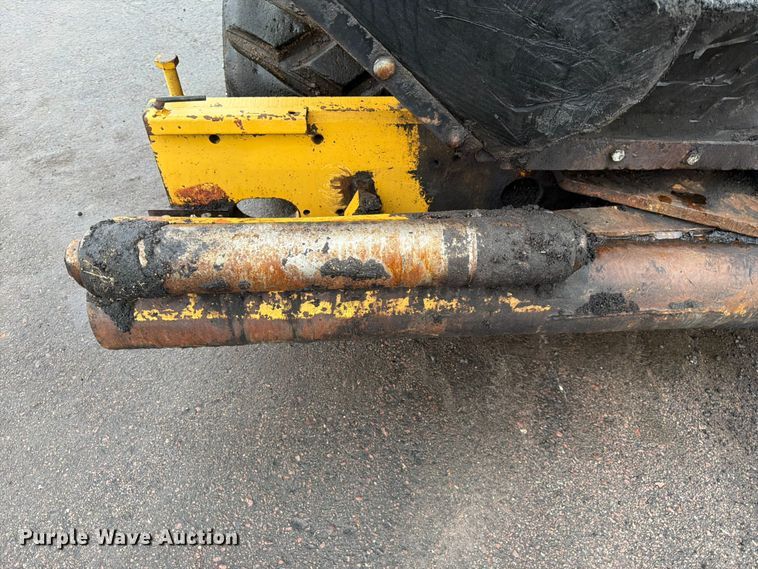 image for item FK3811 2011 Caterpillar AP655D paver