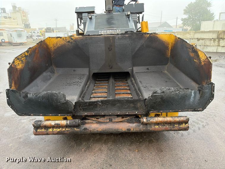 image for item FK3811 2011 Caterpillar AP655D paver