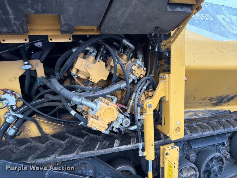 image for item FK3811 2011 Caterpillar AP655D paver