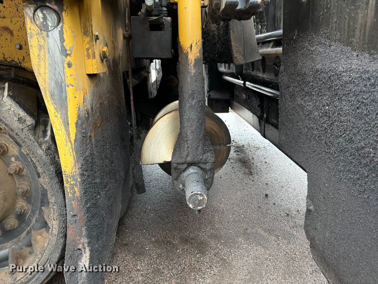 image for item FK3811 2011 Caterpillar AP655D paver
