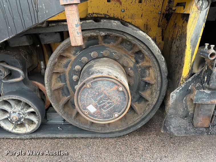 image for item FK3811 2011 Caterpillar AP655D paver