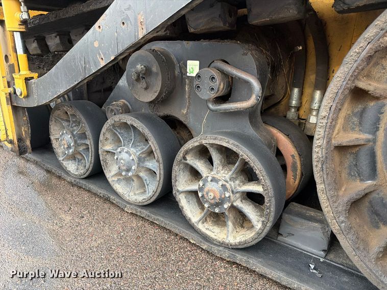 image for item FK3811 2011 Caterpillar AP655D paver
