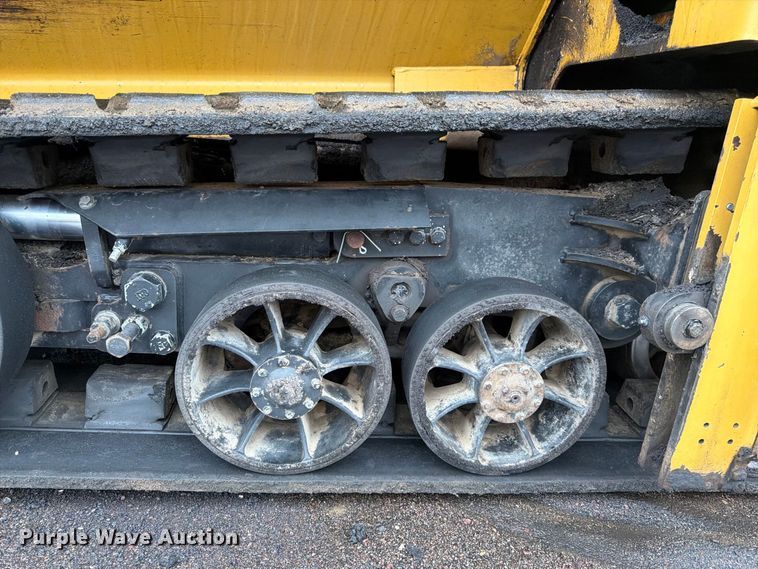 image for item FK3811 2011 Caterpillar AP655D paver