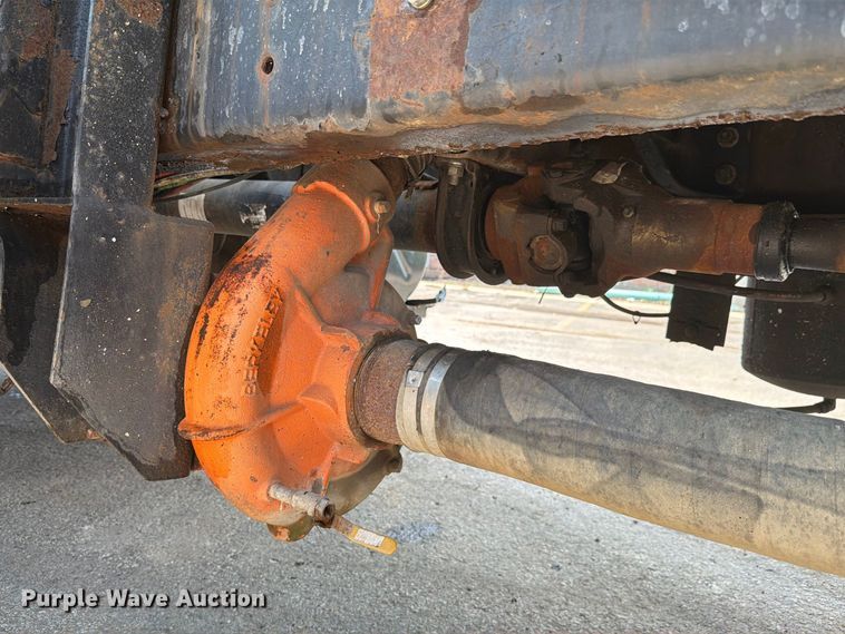 image for item FK4135 2006 International WorkStar 7600 water truck