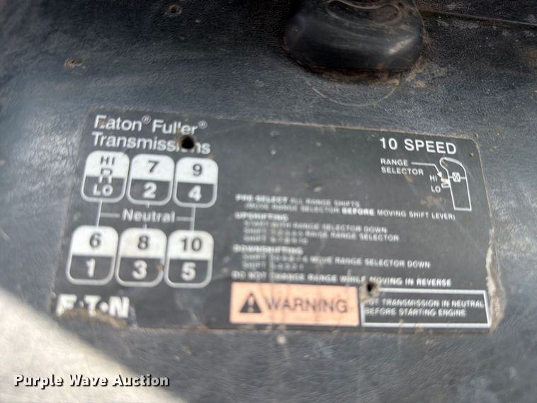 image for item FK4135 2006 International WorkStar 7600 water truck