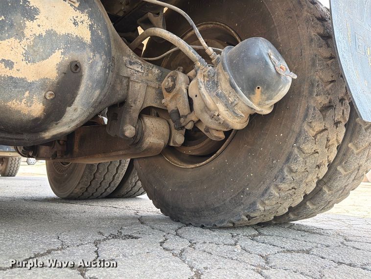 image for item FK4135 2006 International WorkStar 7600 water truck