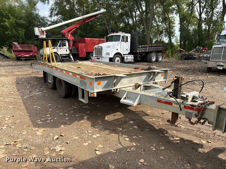 image for item FK4137 2014 Talbert equipment trailer