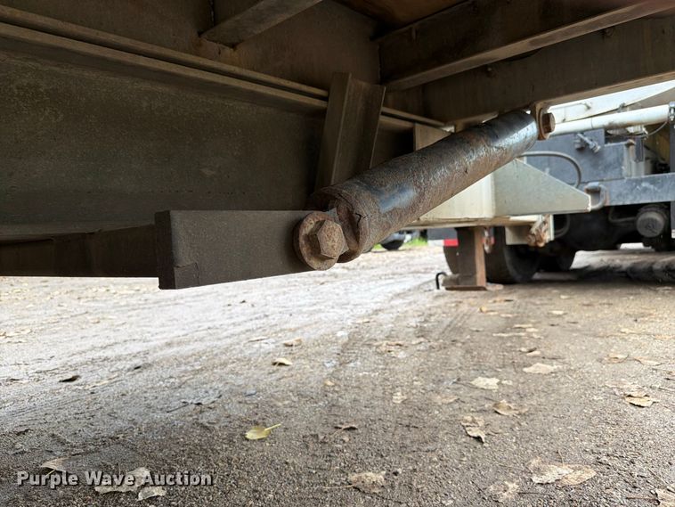 image for item FK4137 2014 Talbert equipment trailer