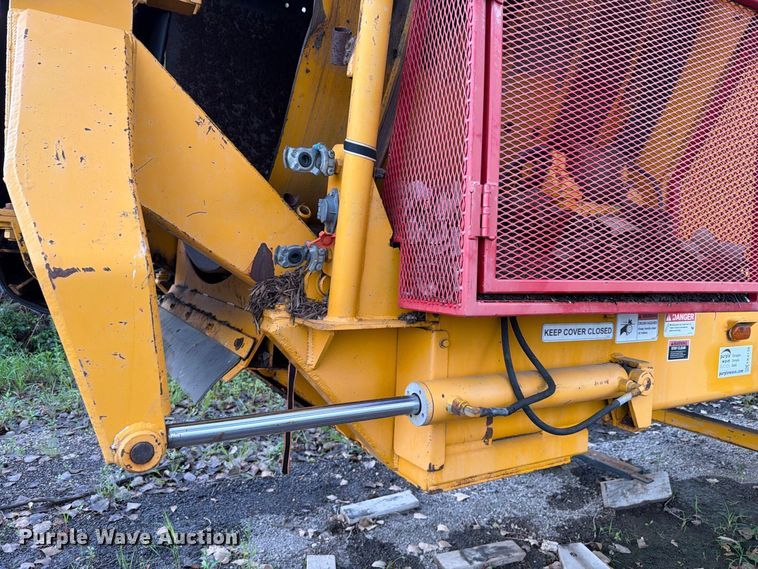 image for item FK4139 Morbark PT737 trommel screen
