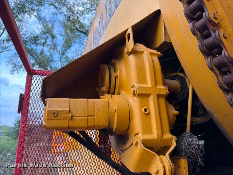 image for item FK4139 Morbark PT737 trommel screen