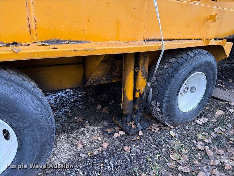 image for item FK4139 Morbark PT737 trommel screen
