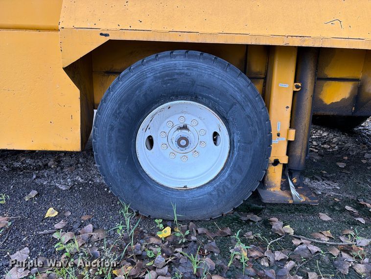 image for item FK4139 Morbark PT737 trommel screen