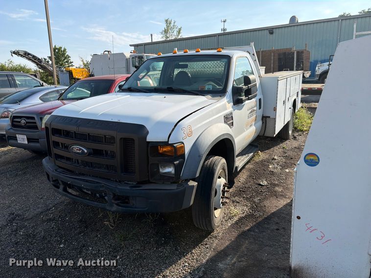 2008 Ford F550 utility / service truck