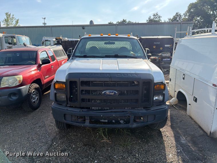 image for item FK4142 2008 Ford F550 utility / service truck