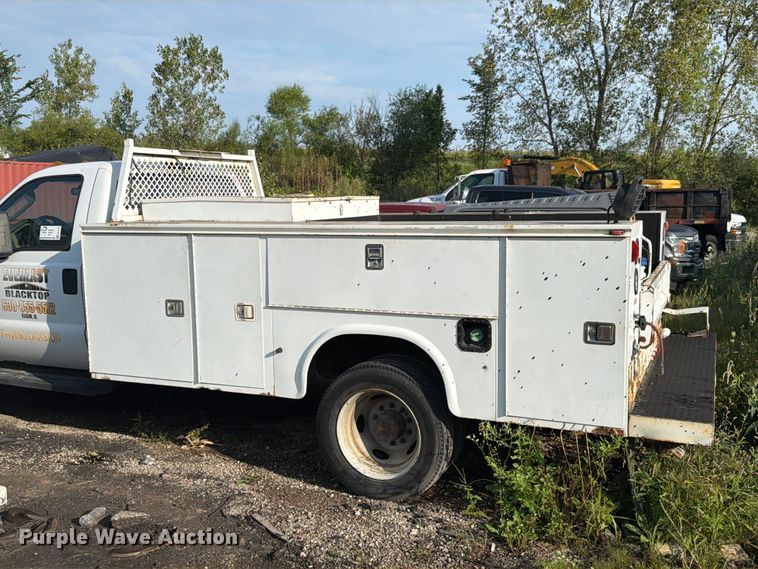 image for item FK4142 2008 Ford F550 utility / service truck