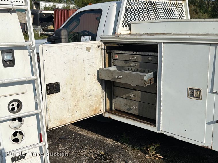image for item FK4142 2008 Ford F550 utility / service truck