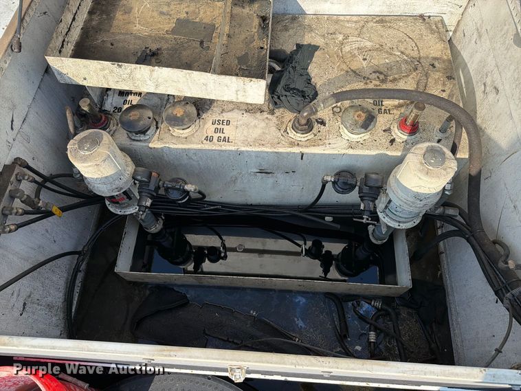 image for item FK4142 2008 Ford F550 utility / service truck