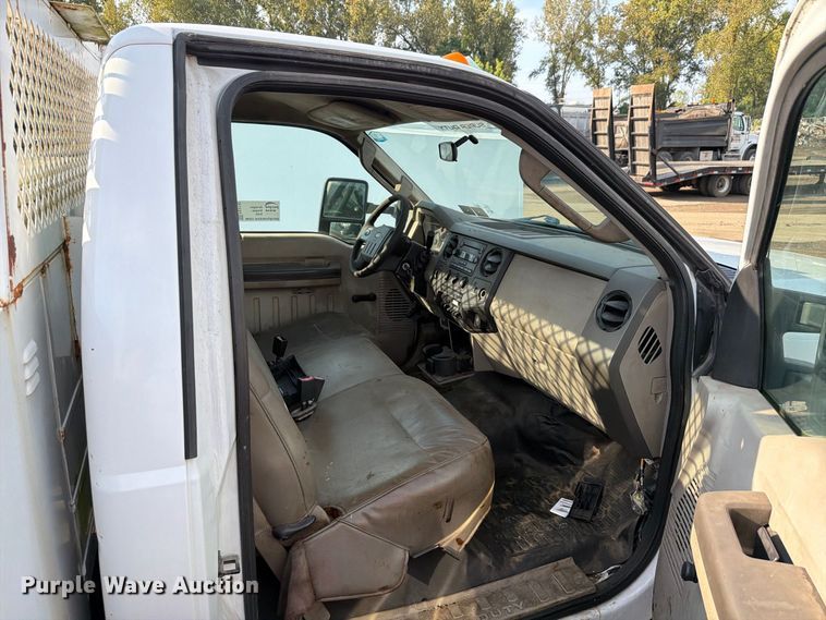 image for item FK4142 2008 Ford F550 utility / service truck