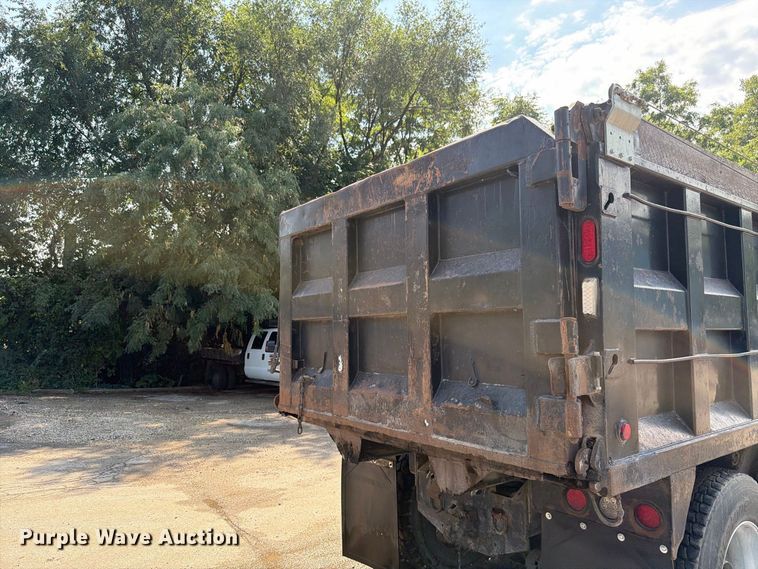 image for item FK4144 2003 Kenworth W900 dump truck