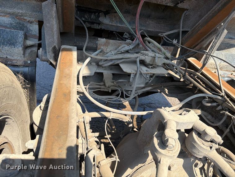 image for item FK4144 2003 Kenworth W900 dump truck