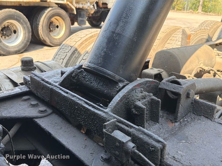 image for item FK4144 2003 Kenworth W900 dump truck