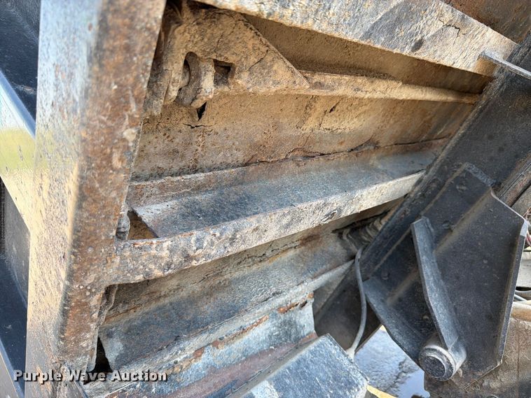 image for item FK4144 2003 Kenworth W900 dump truck