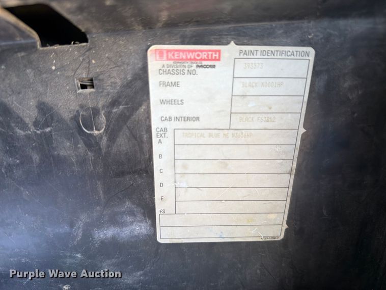 image for item FK4144 2003 Kenworth W900 dump truck