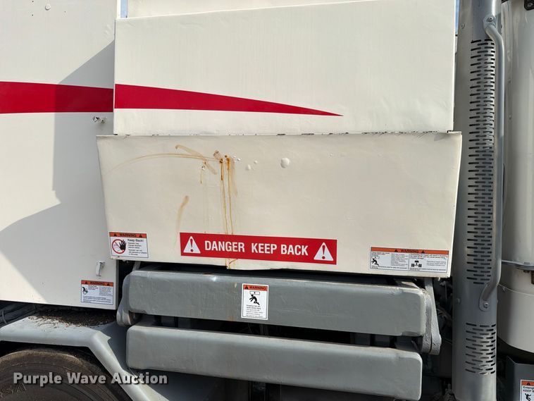 image for item FK4145 2008 Freightliner Business Class M2 street sweeper truck