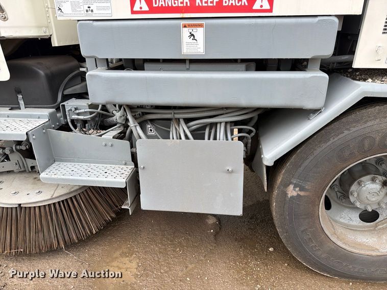 image for item FK4145 2008 Freightliner Business Class M2 street sweeper truck