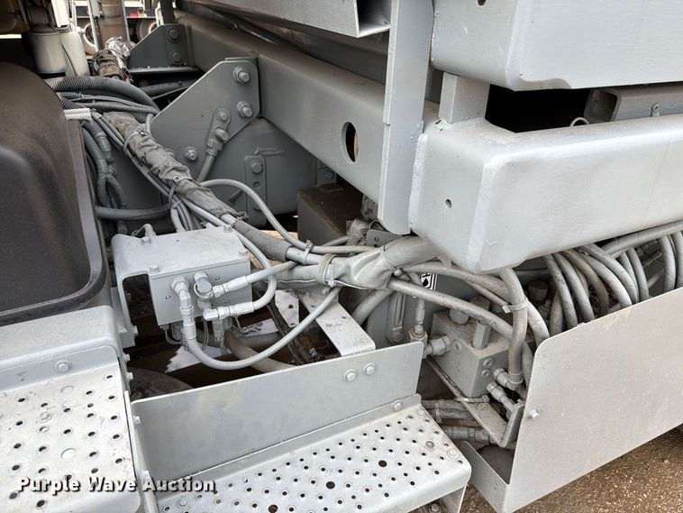 image for item FK4145 2008 Freightliner Business Class M2 street sweeper truck