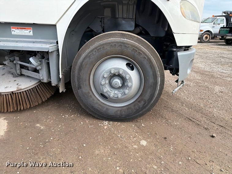 image for item FK4145 2008 Freightliner Business Class M2 street sweeper truck