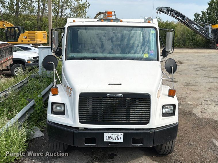 image for item FK4146 2005 Freightliner FL70 street sweeper truck