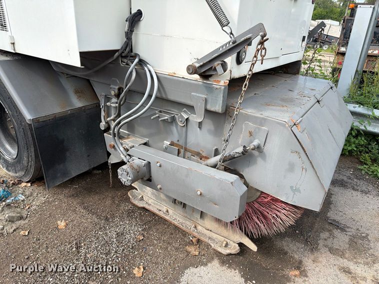 image for item FK4146 2005 Freightliner FL70 street sweeper truck