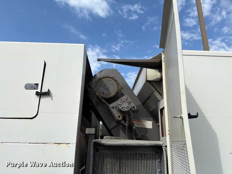 image for item FK4146 2005 Freightliner FL70 street sweeper truck